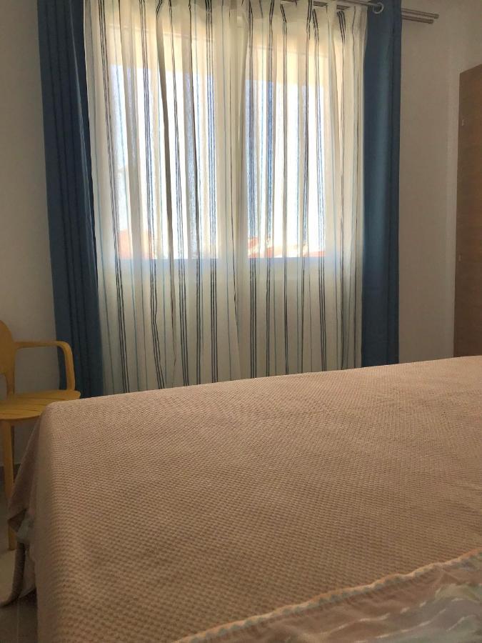Guesthouse - Hotel California โนวาลยา ภายนอก รูปภาพ